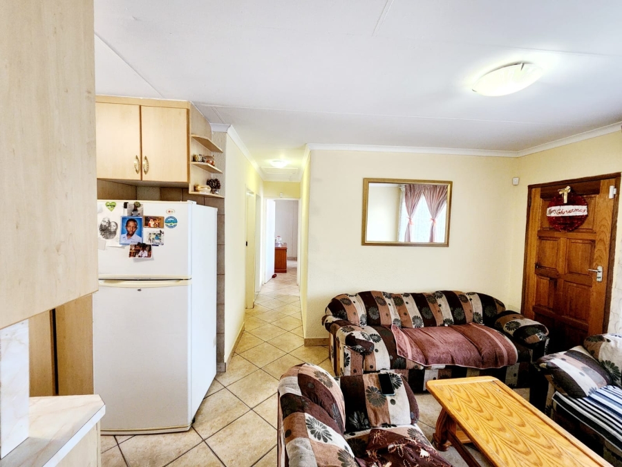 3 Bedroom Property for Sale in Geelhoutpark North West
